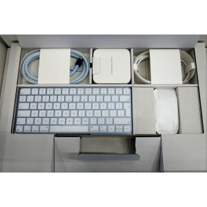 Apple iMac 24 Retina 4.5K, M1 8C CPU, 7C GPU, 8GB RAM, 256GB, blau